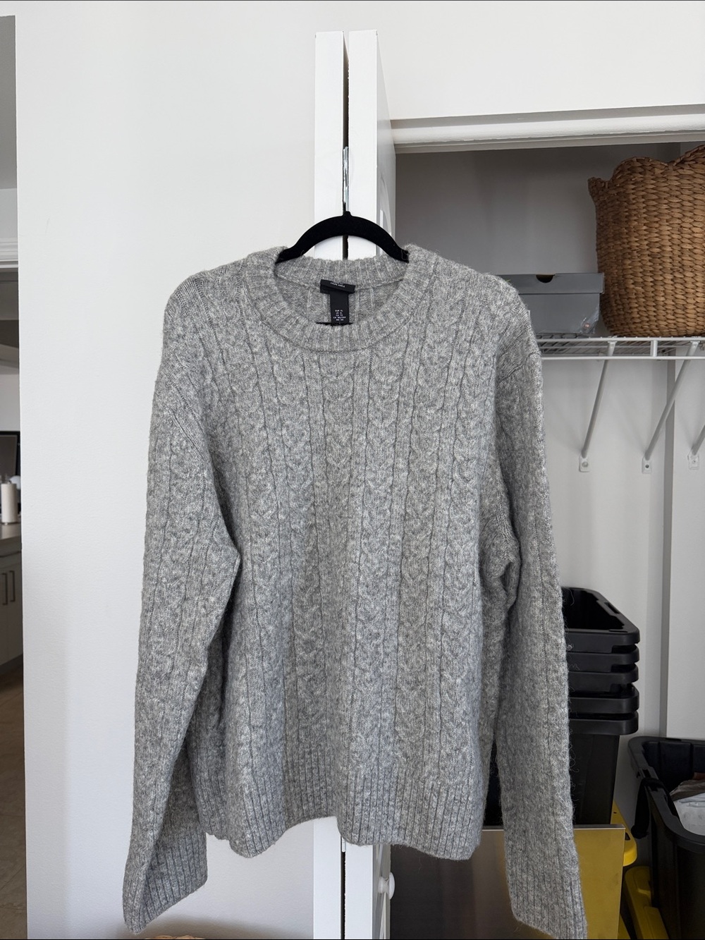 H&M Loose Fit Men's Gray Sweater